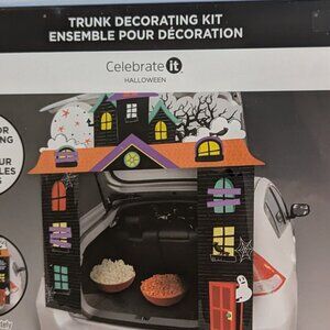 NWT Spooky Haunted House Halloween Trunk or Door Decorating Kit Michael's Decor